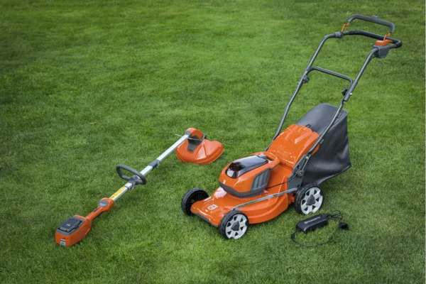 HUSQVARNA LAWNMOWER LC137I - Image 4