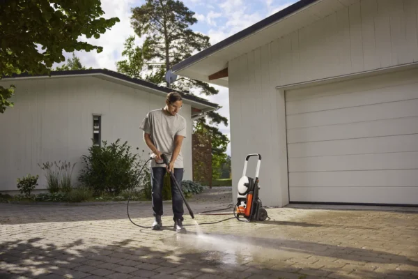 Husqvarna Pressure Washer PW240 - Image 2