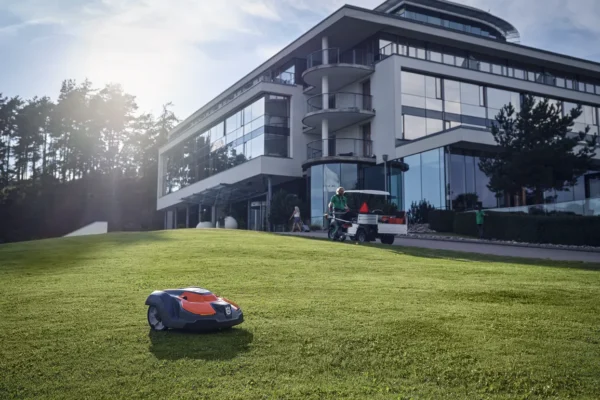 Husqvarna Automower 550 EPOS Robotic Lawn Mower - Image 2