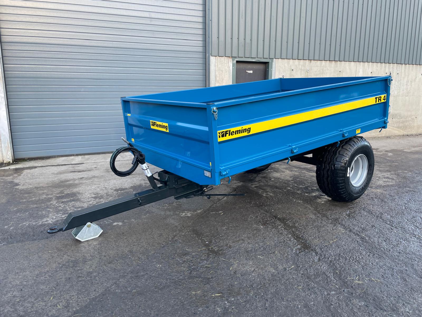 TR4 tipping trailer