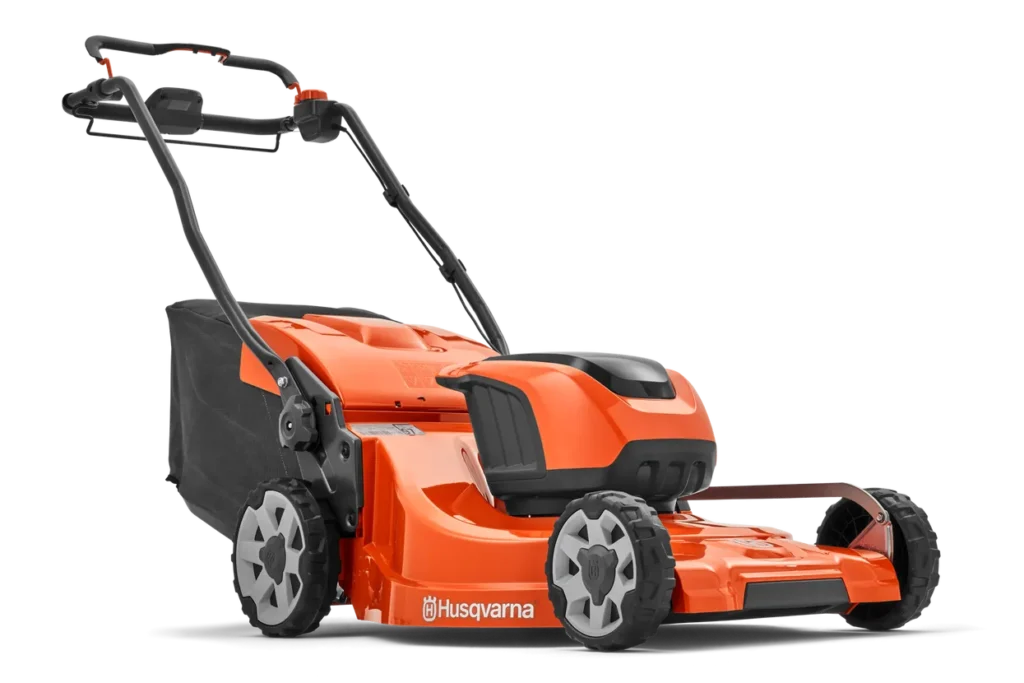 Rear view of the Husqvarna LC 353iVX cordless self-propelled lawnmower with grass collection bag