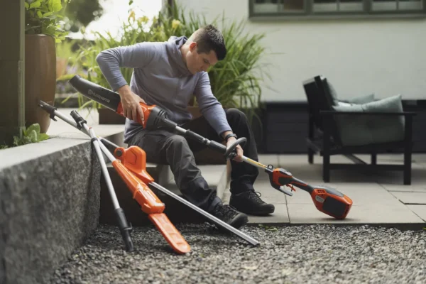 Husqvarna DH110 FLXi Hedge Trimmer Attachment - Image 4