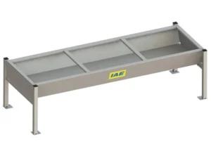 IAE low-level beef trough on steel legs, ideal for cattle feeding at ground level
