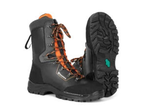 Protective leather boots with saw protection, Classic