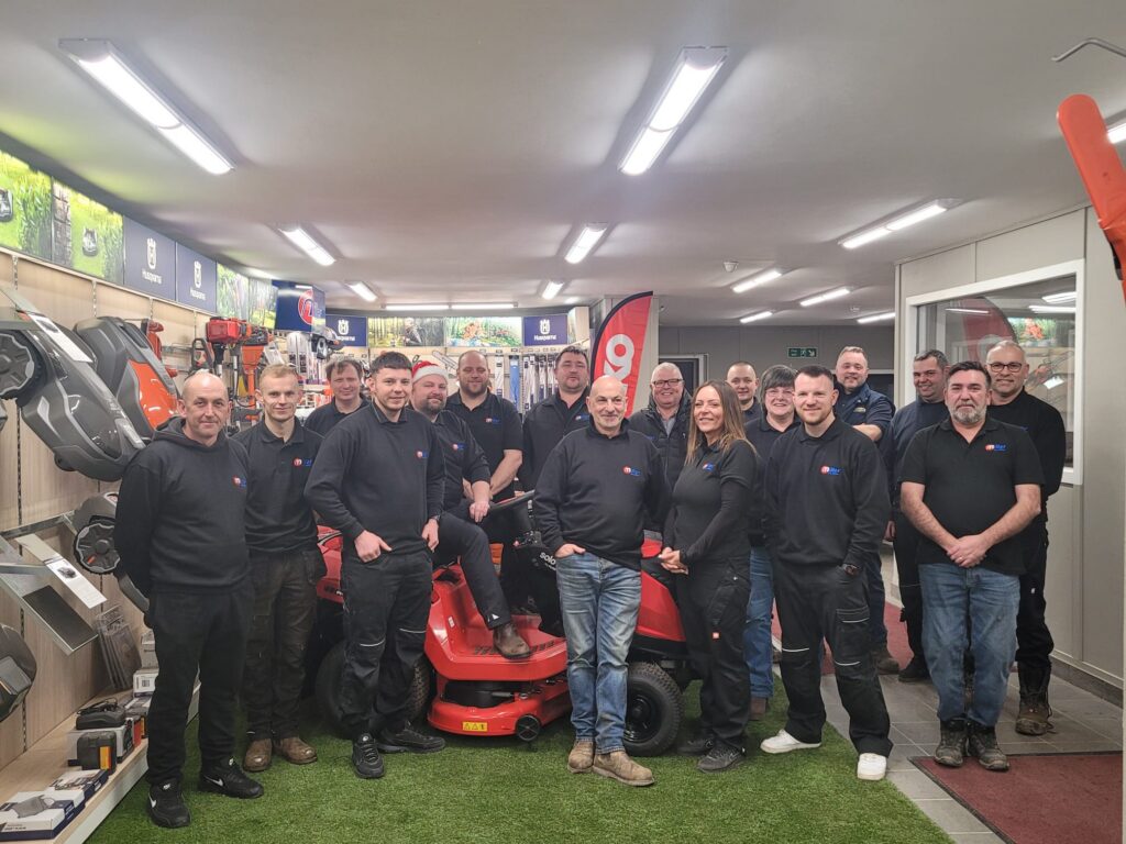 rl-miller-team-in-front-lawn-mowers-ayrshire