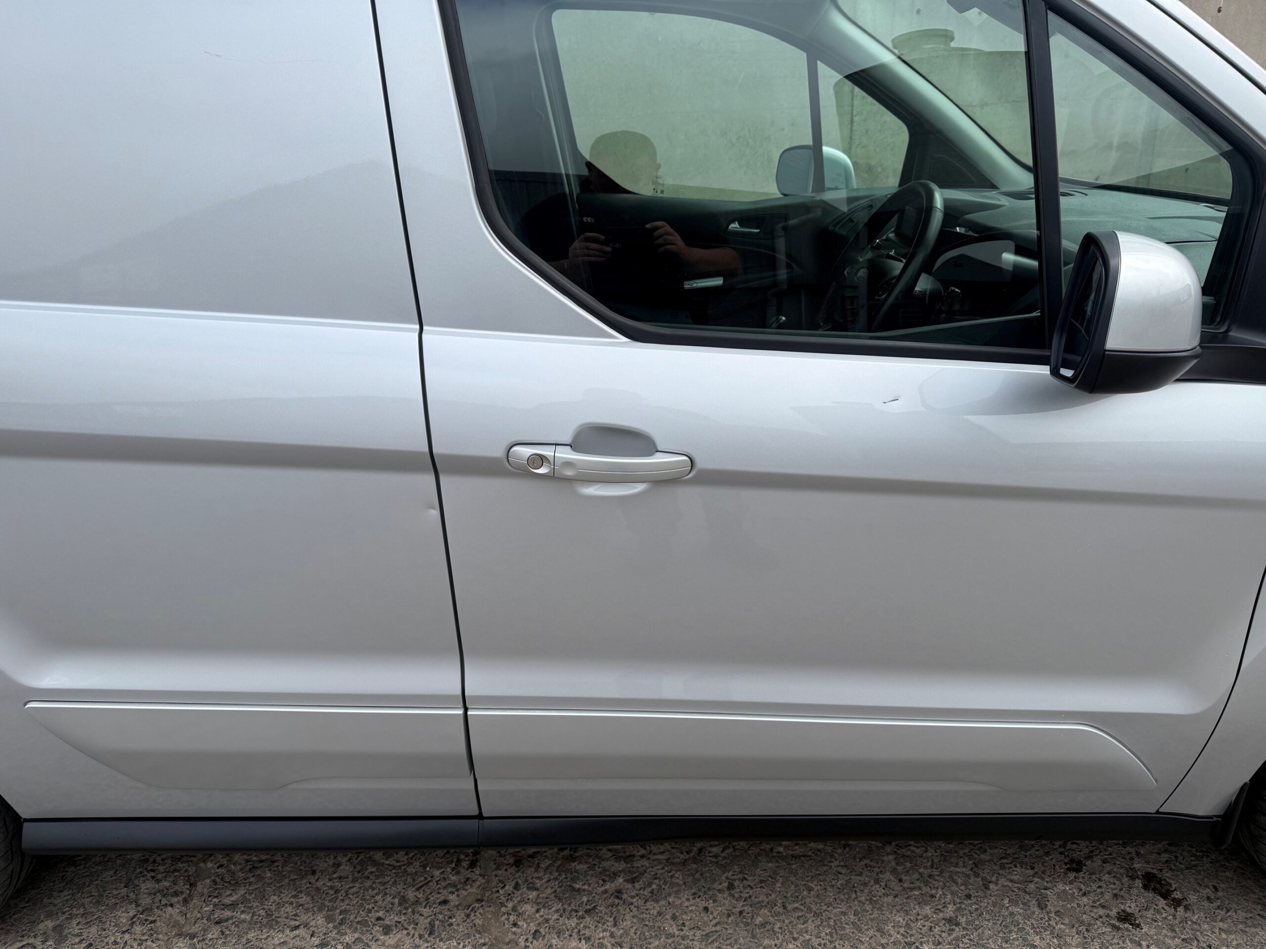 Ford Transit Connect ND70 XZF close-up view